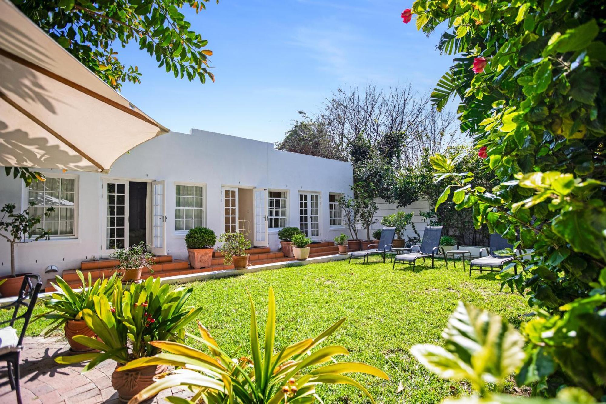 Oasis In Sea Point *