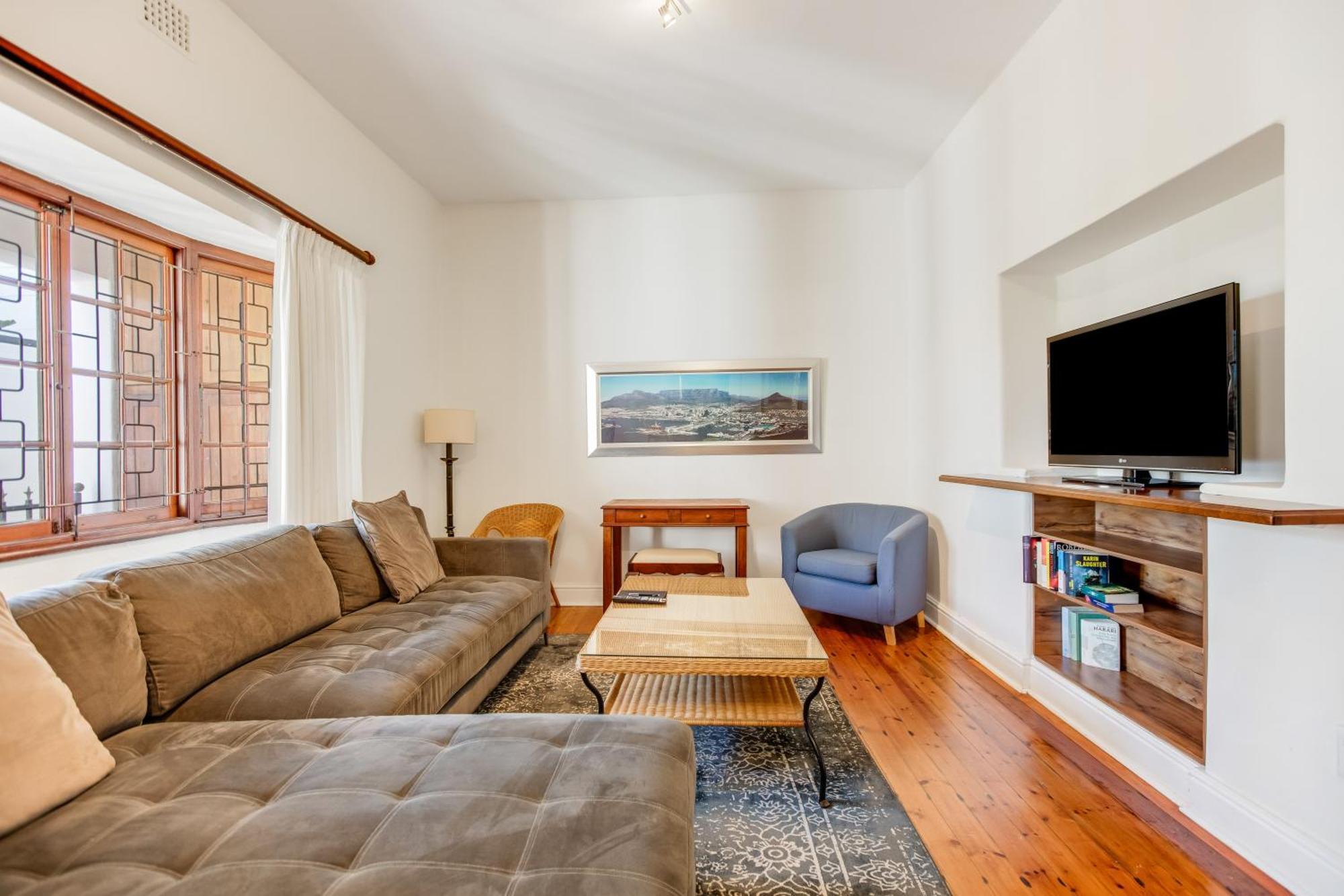 Apartment Oasis In Sea Point Cape Town