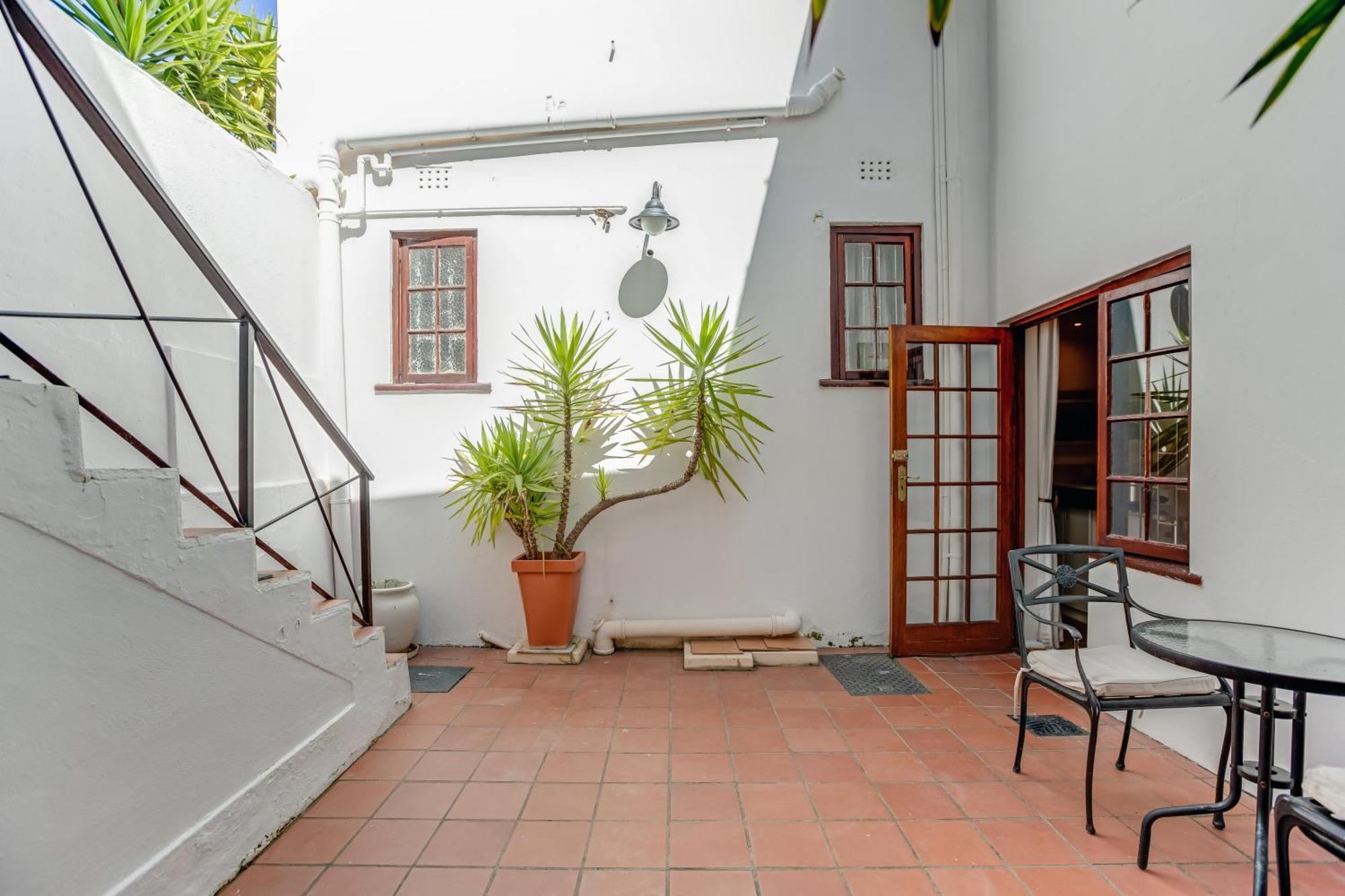 Oasis In Sea Point Apartment Cape Town